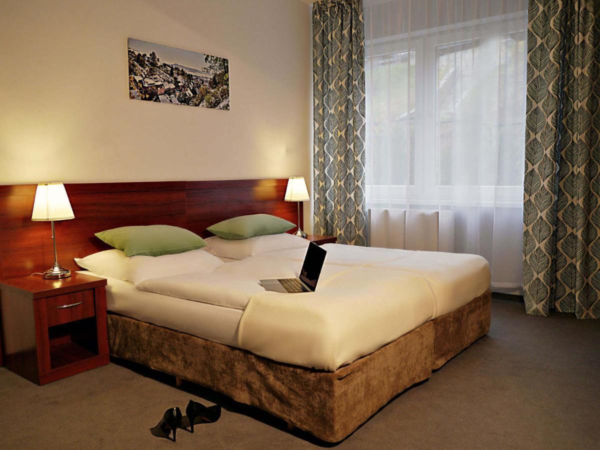 Hotel Сребрна Гура Экстерьер фото